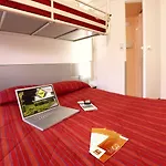 Premiere Classe Coulommiers Hotel 2*
