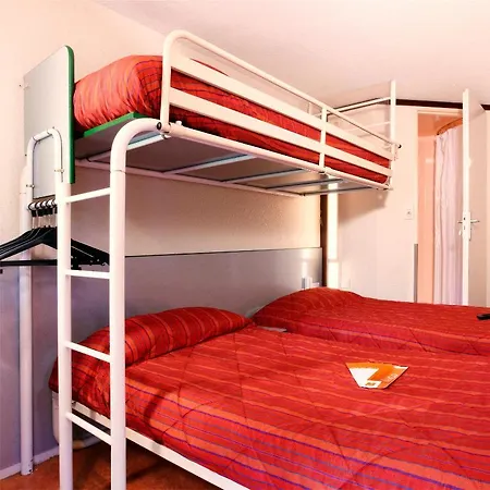 Premiere Classe Coulommiers Otel
