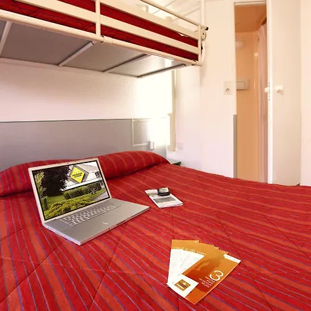 Premiere Classe Coulommiers Otel 2*